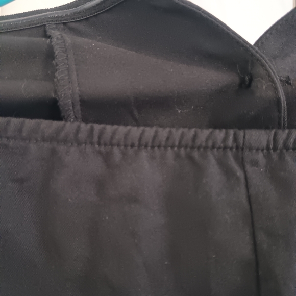 Black Strapless Buttoned Top - Picture 6 of 7